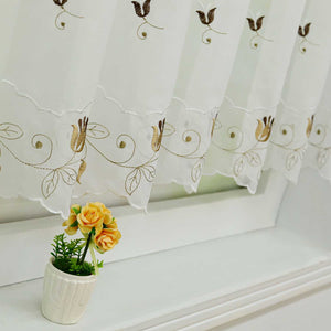 Cafe Curtain with Rose-Pattern Embroidery - White, H x W 45 x 90cm