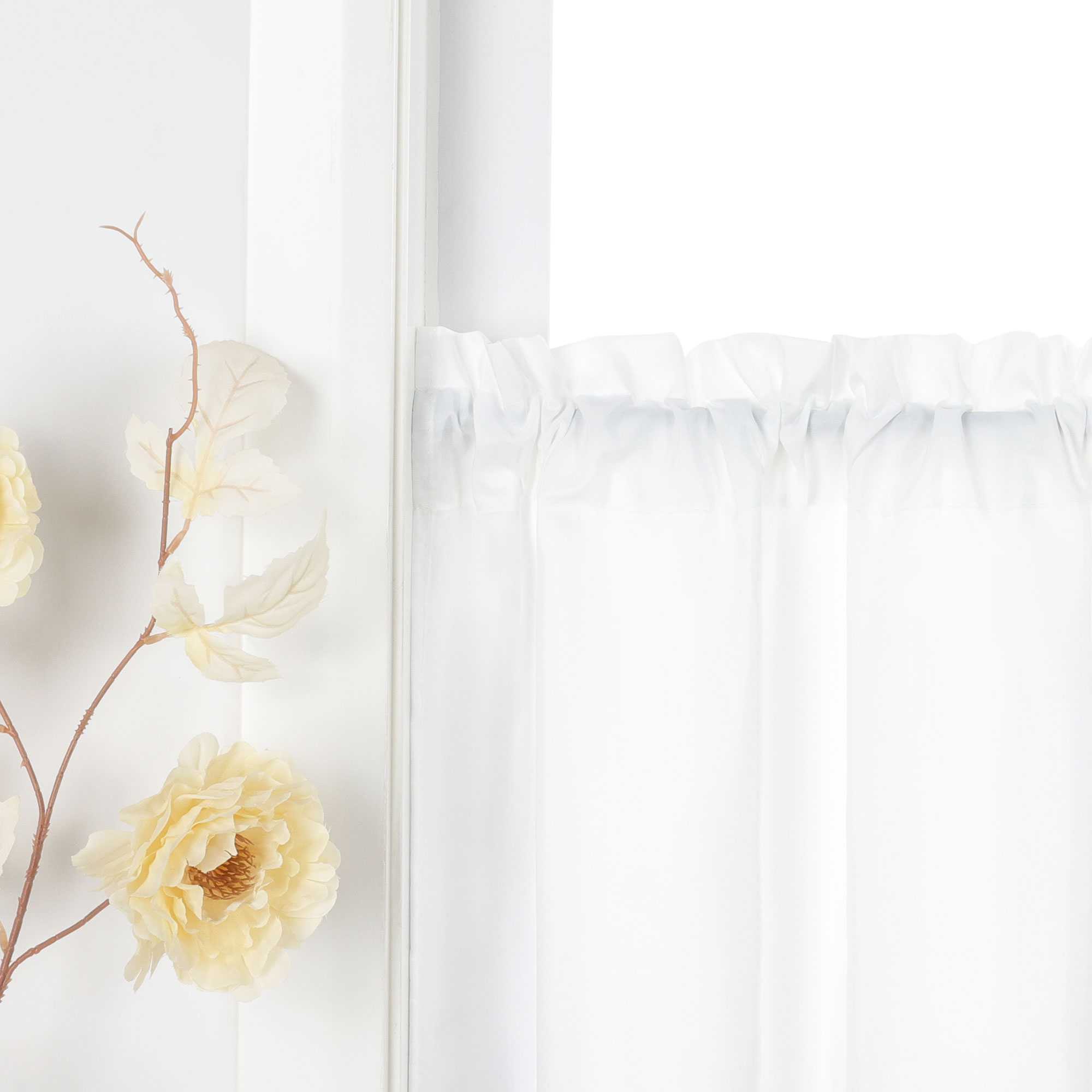 Cafe Curtain in Patchwork Style with Clover Pattern, 2 Pieces, with Rod-Pocket Design - White, H x W 60 x 145cm