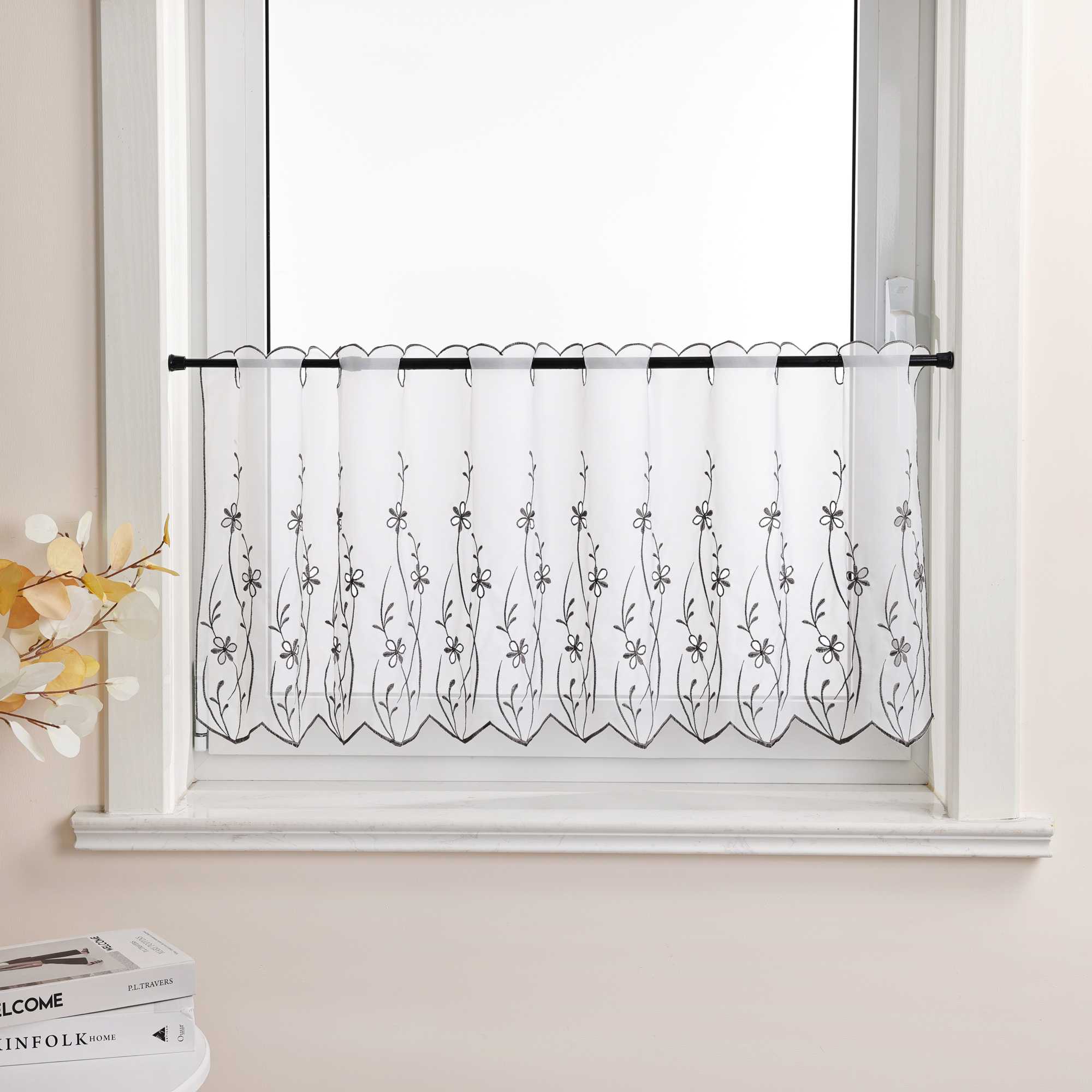 Cafe Curtain Country Style with Floral Pattern - White, W x H 90 x 30cm