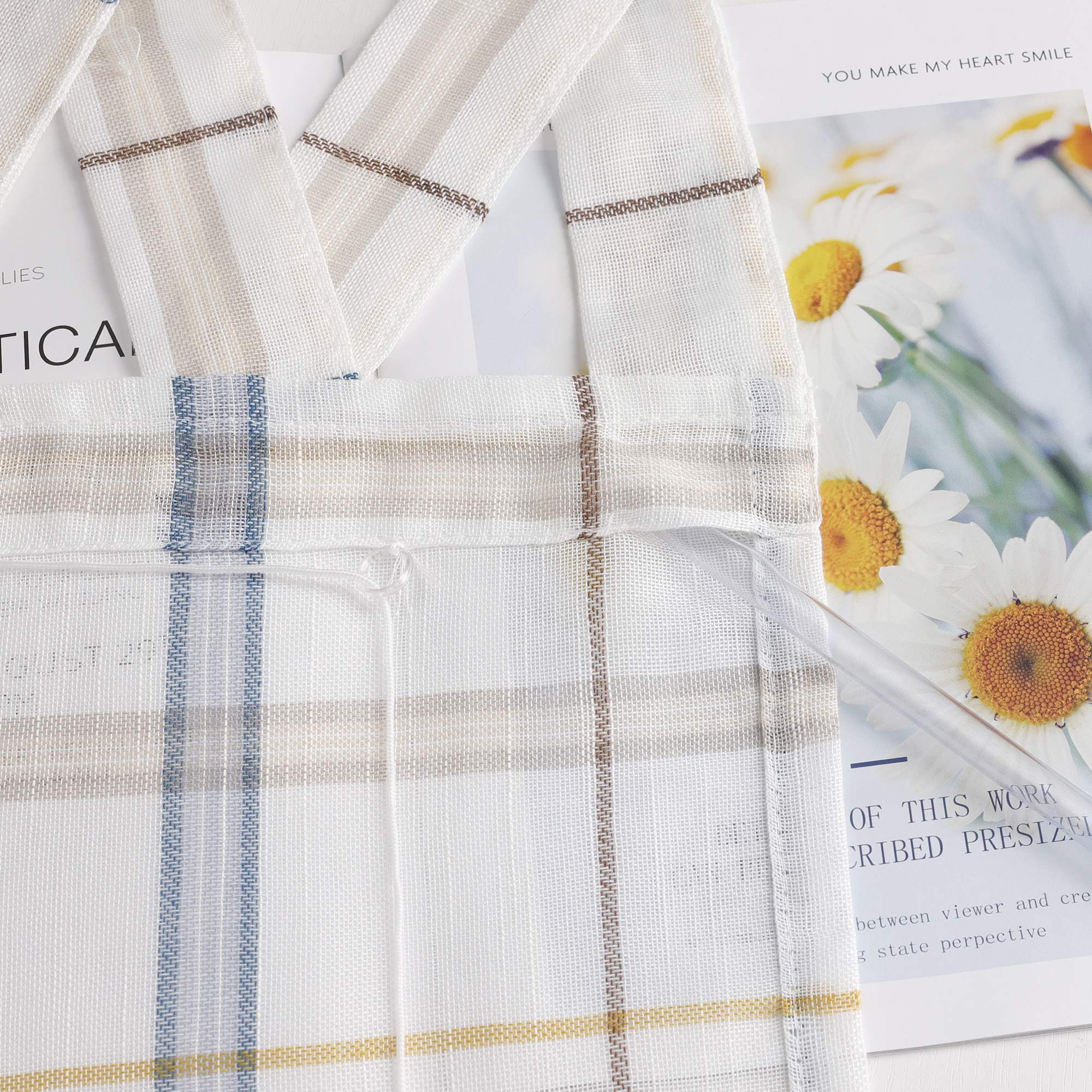 Roman Shade with V-Shaped Tab Tops in Linen-Look Fabric with Check Pattern - Gray, W x H 140 x 140cm