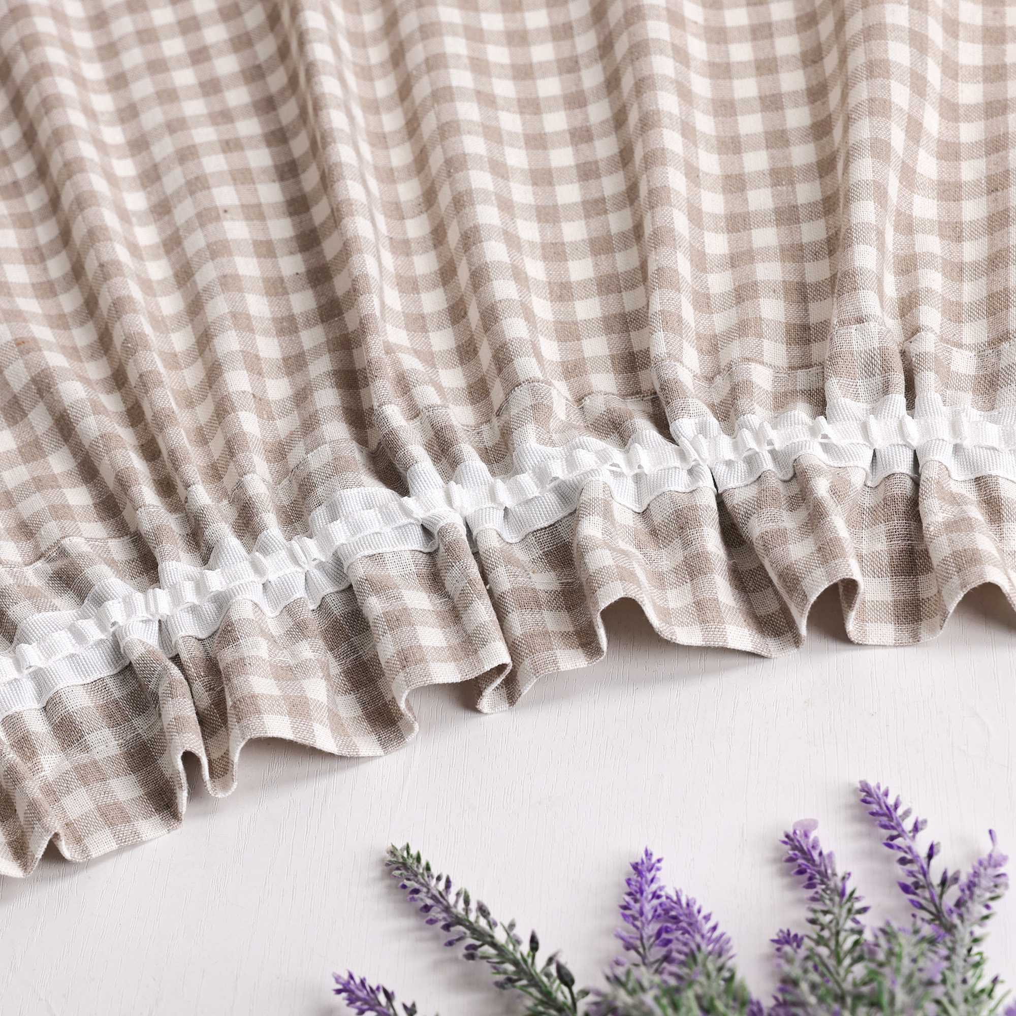 Short Curtains in Valance Style with Check Pattern Set of 2 - Brown, H x W 120 x 125cm