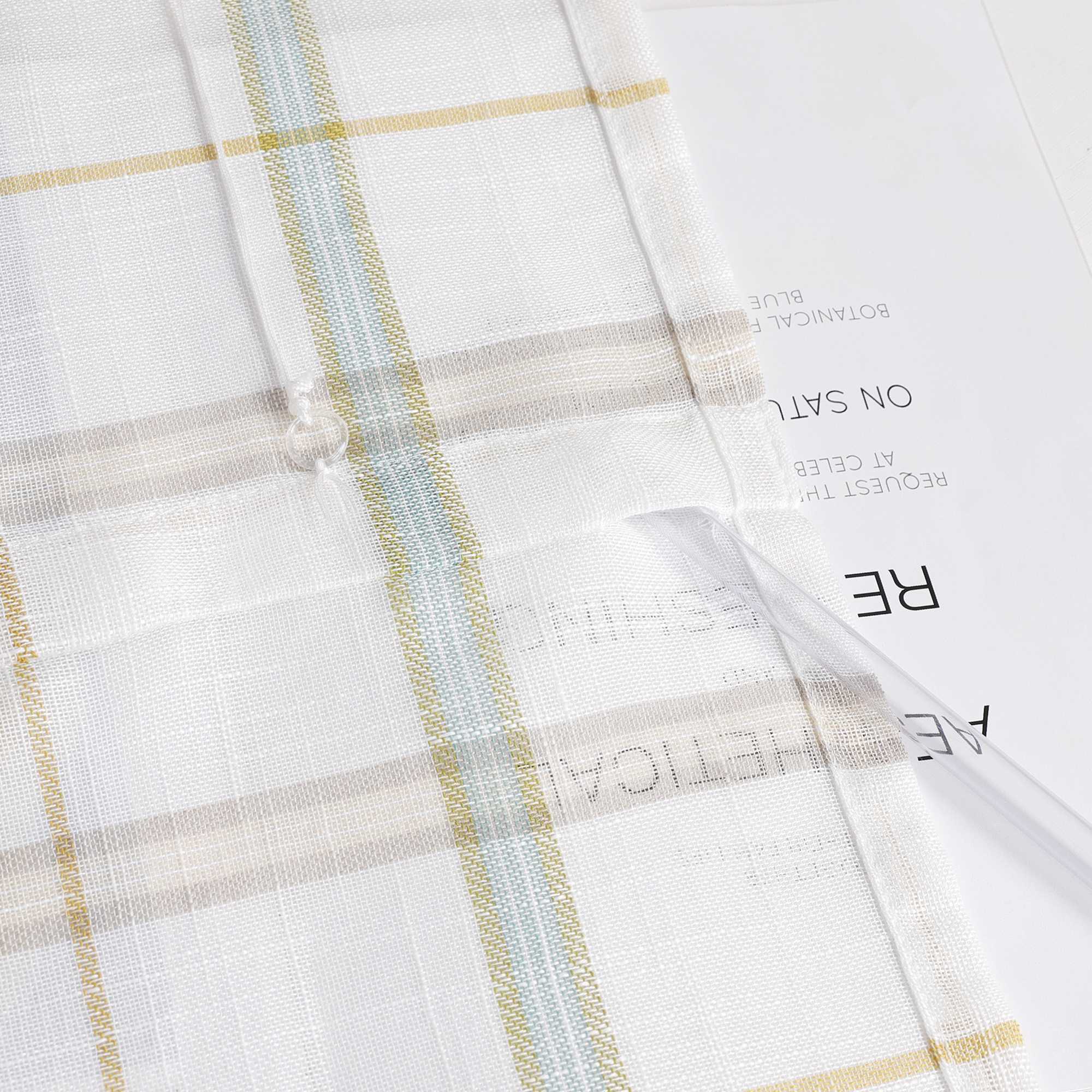 Roman Shade in Linen-Look Fabric Country Style Checked Semi-Sheer