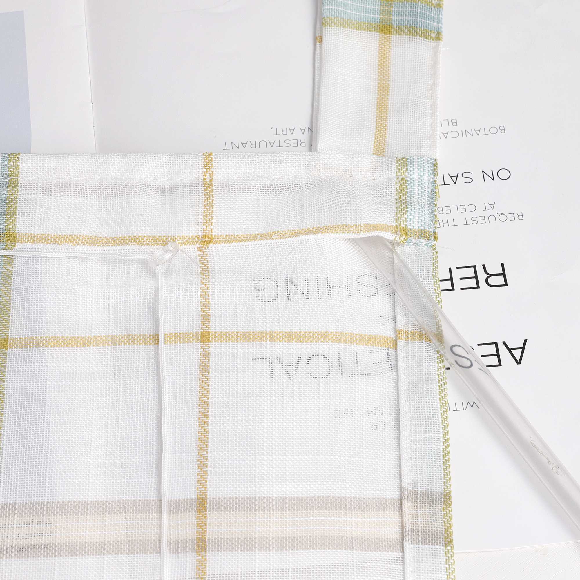 Roman Shade in Linen-Look Fabric Country Style Checked Semi-Sheer