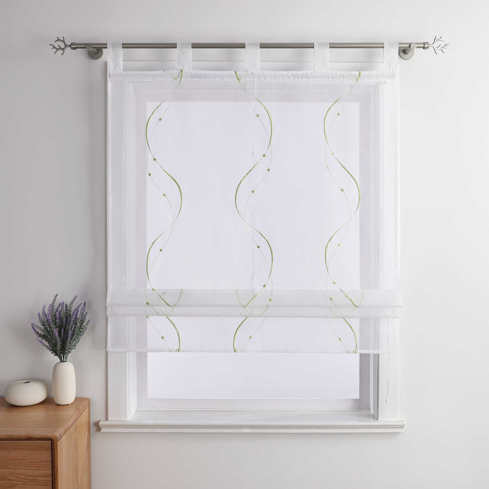 Roman Shade with Tab-Top Hanging and Wave Pattern Embroidery