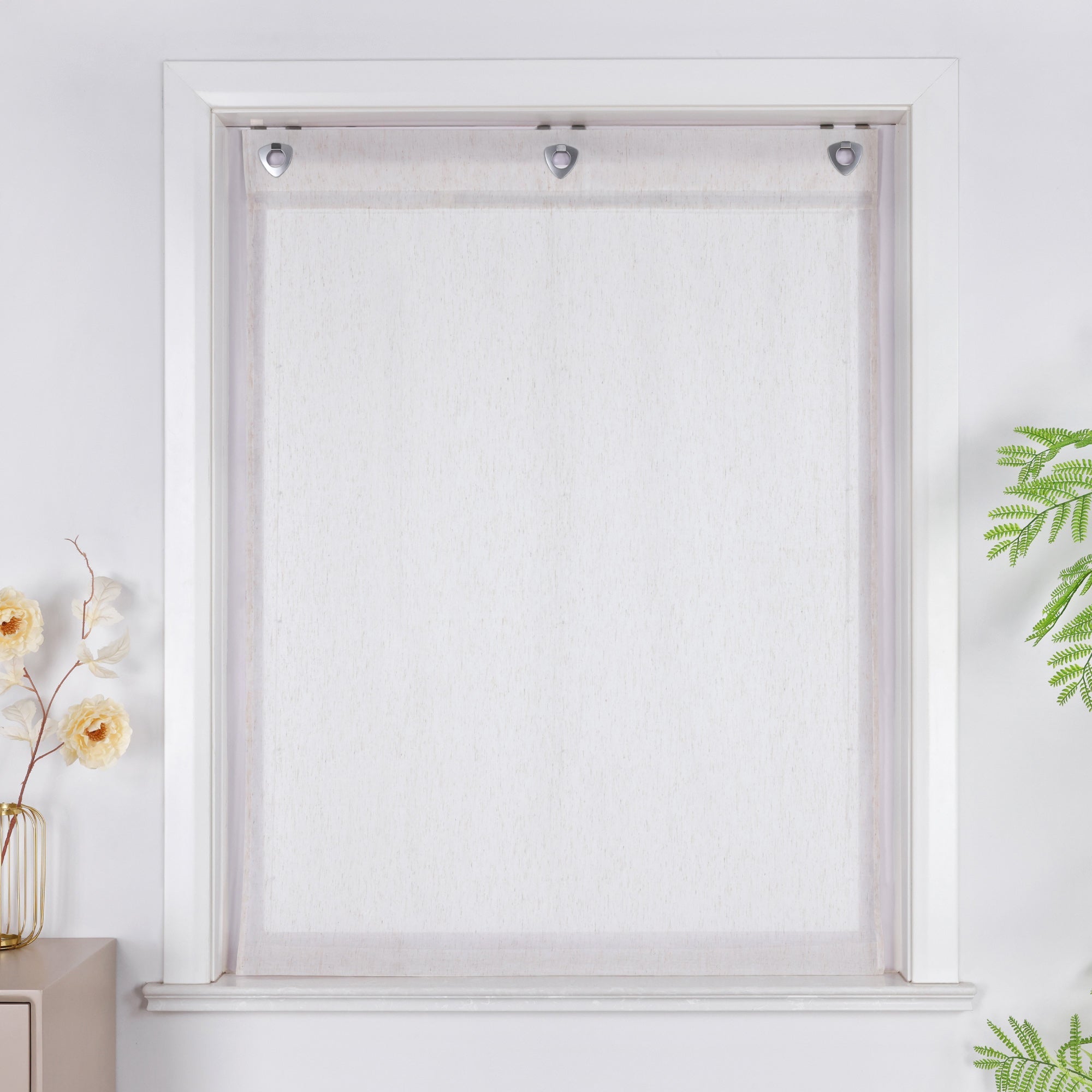 Roman Shade Semi-Sheer with Fine Linen Texture made of Polyester 1 Piece