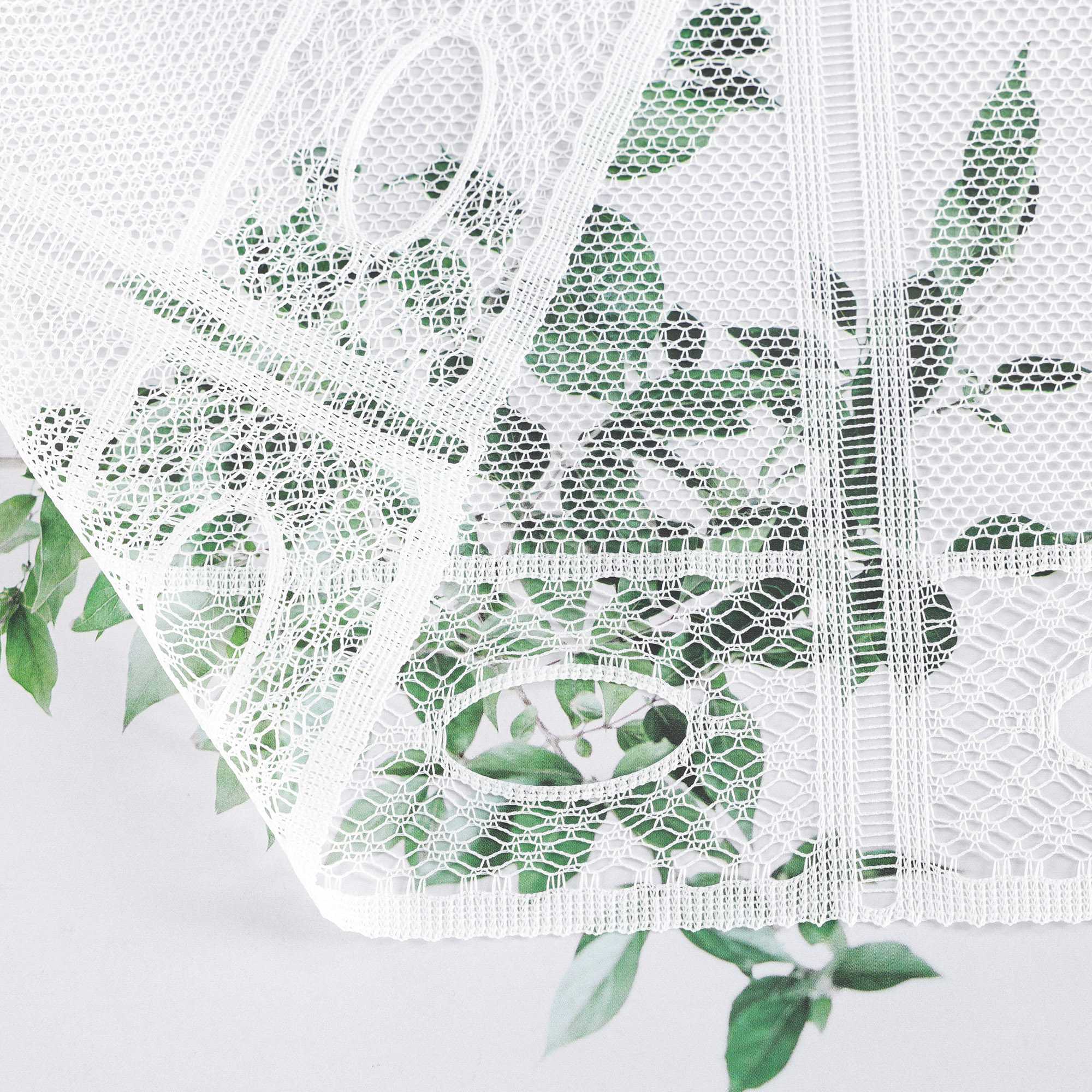 Sheer Cafe Curtain with Cafe Pattern