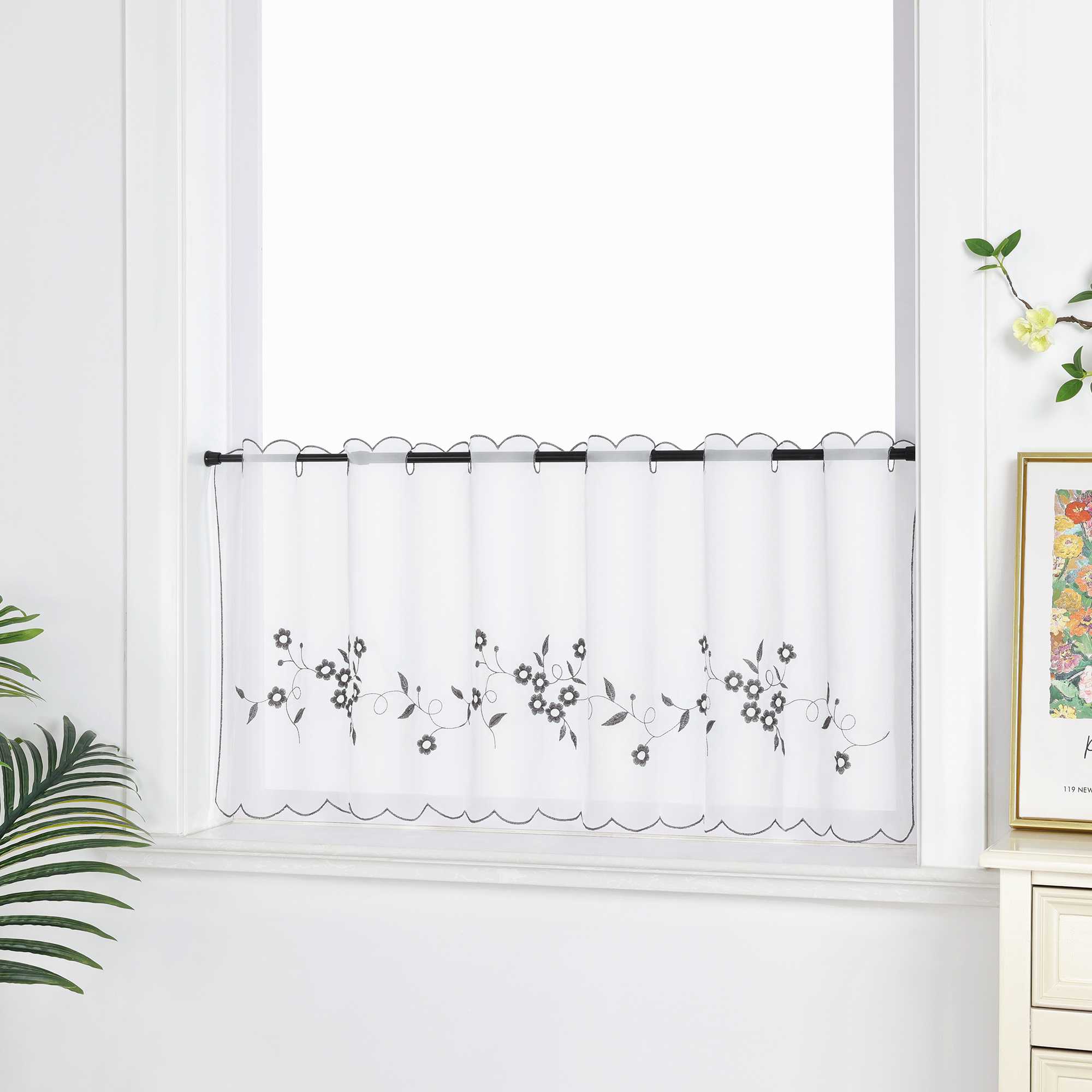 Cafe Curtain with Floral Embroidery - Green, H x W 45 x 90cm