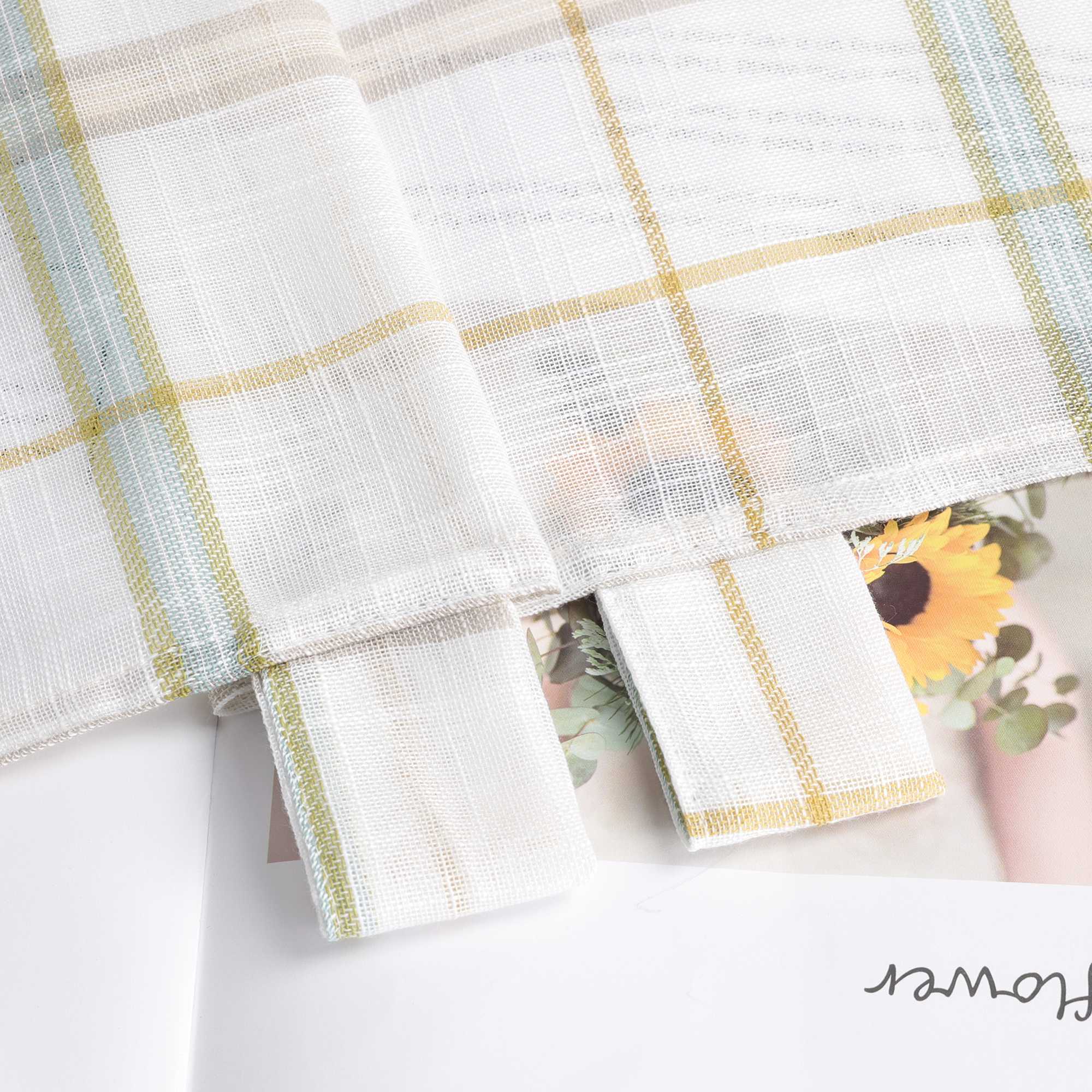 Cafe Curtains in Linen-Look Fabric with Check Pattern Set of 2 - Green, H x W 90 x 110cm