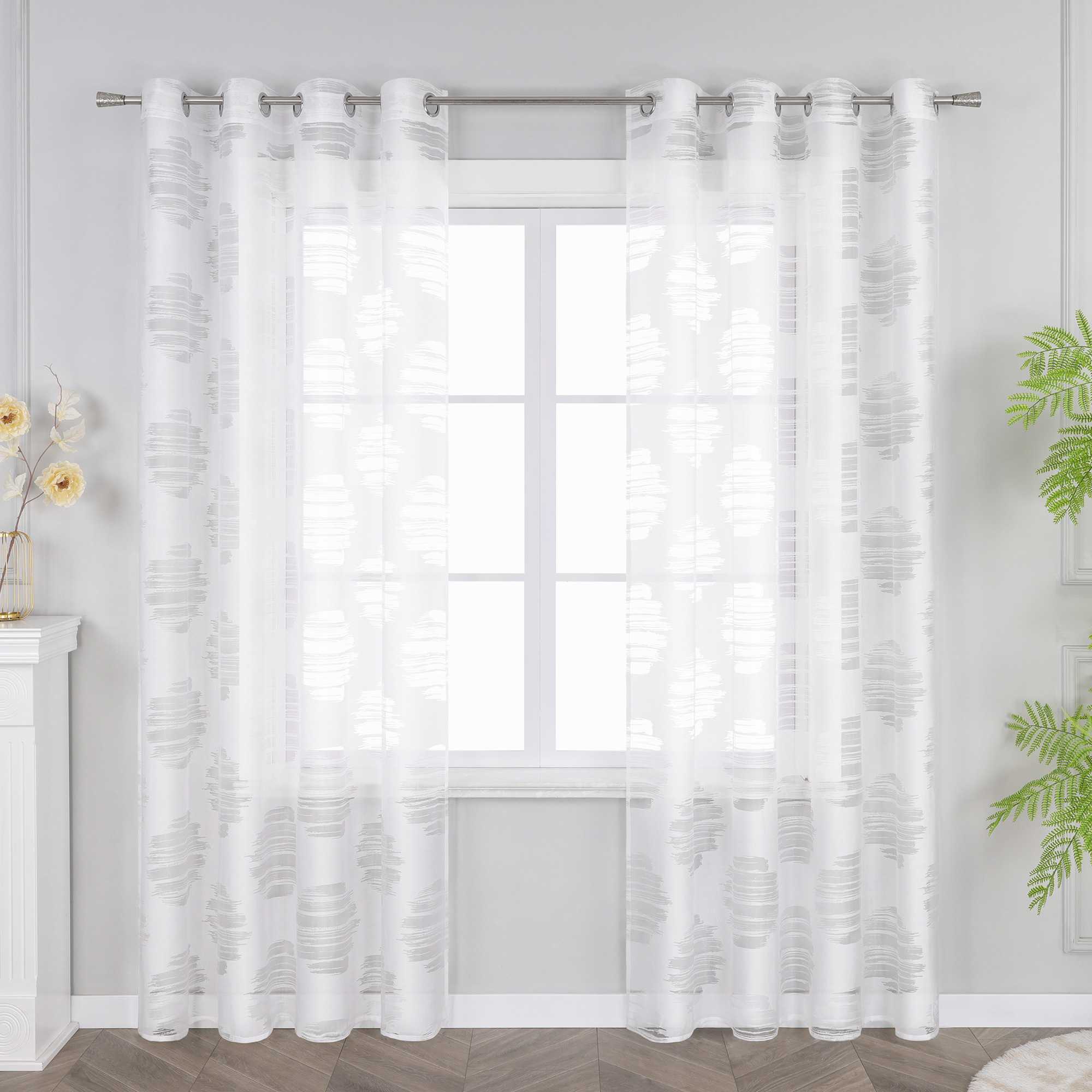 Curtain with Wavy Circle Pattern - Grommet Hanging