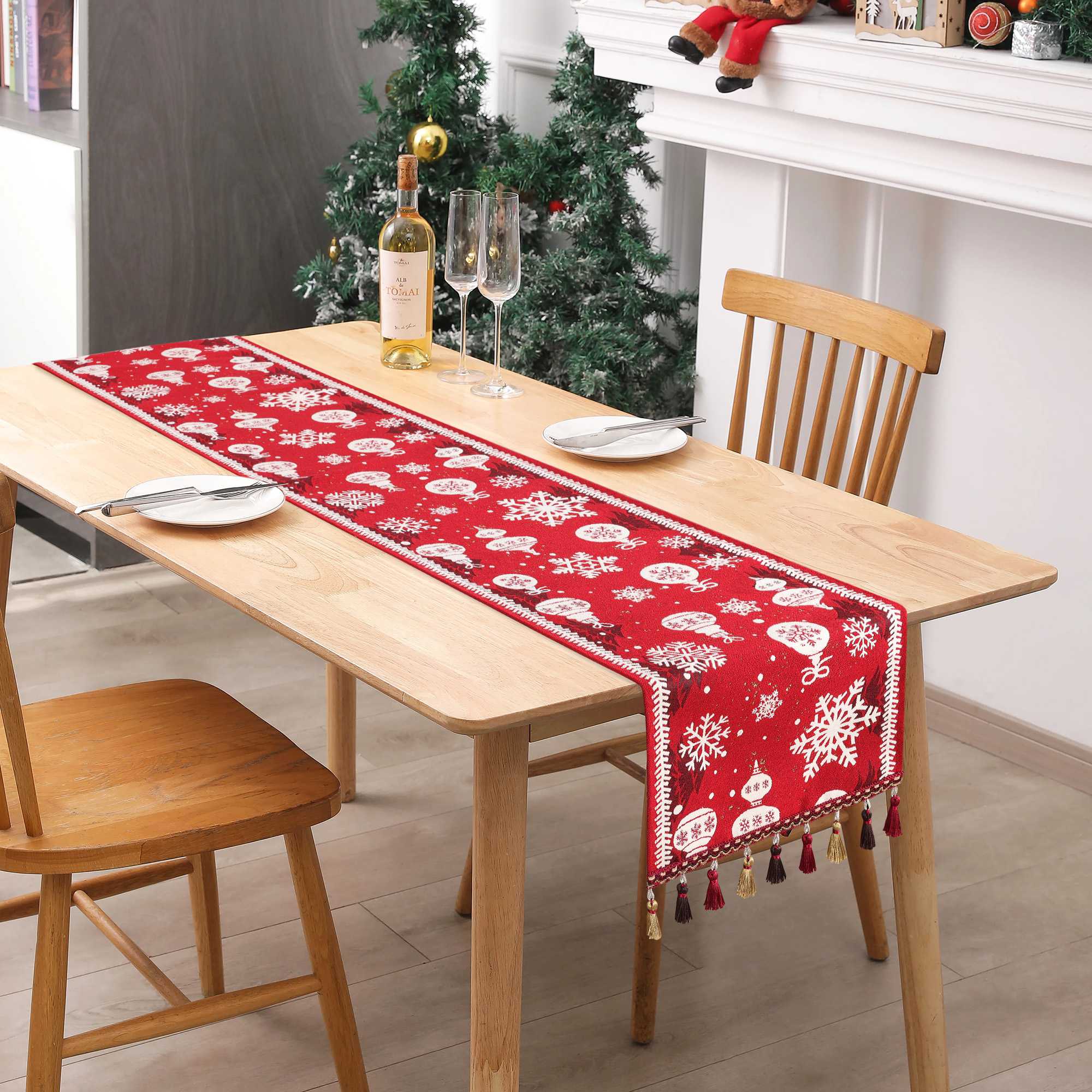 Festive Christmas Table Runner - White, H x W 33 x 140cm
